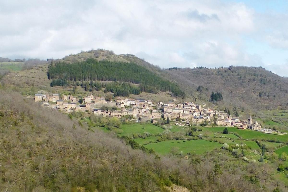 L 'Oustal De Sophie En Aveyron, A Montjaux Villa Exterior photo